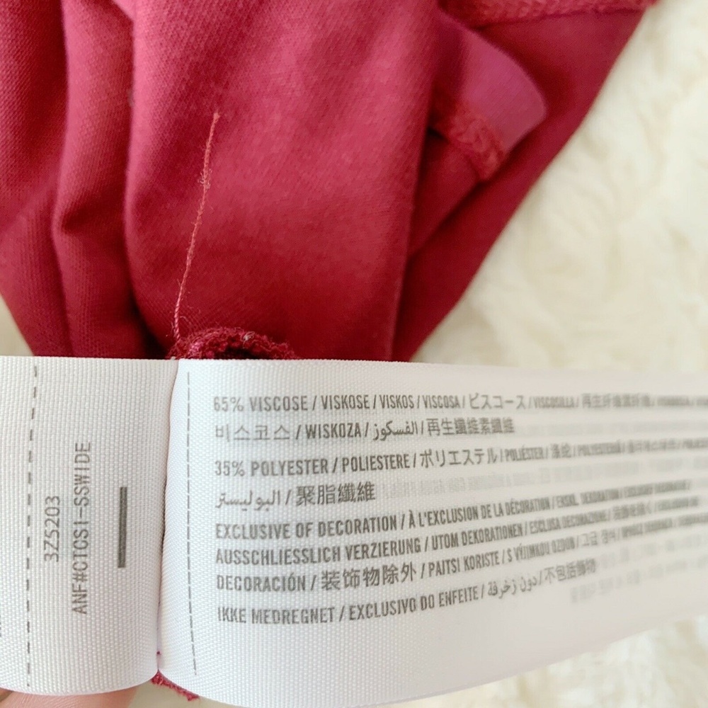 Hollister Burgundy Sueded Jersey Cold Shoulder Top - Picture 5 of 5